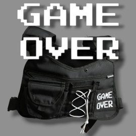 Bolso pechero para celular y grabación, Diseño GAME OVER